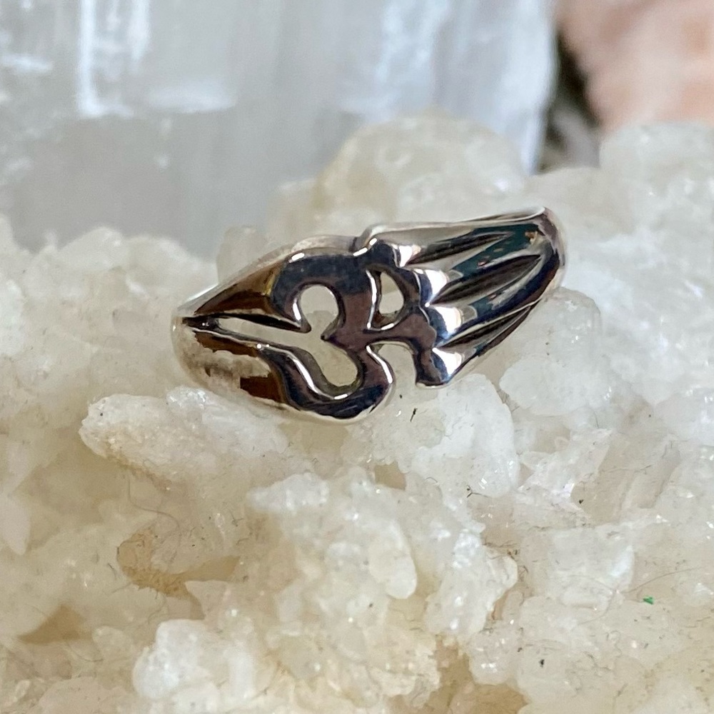 OM Sysmbol Sterling Silver Ring